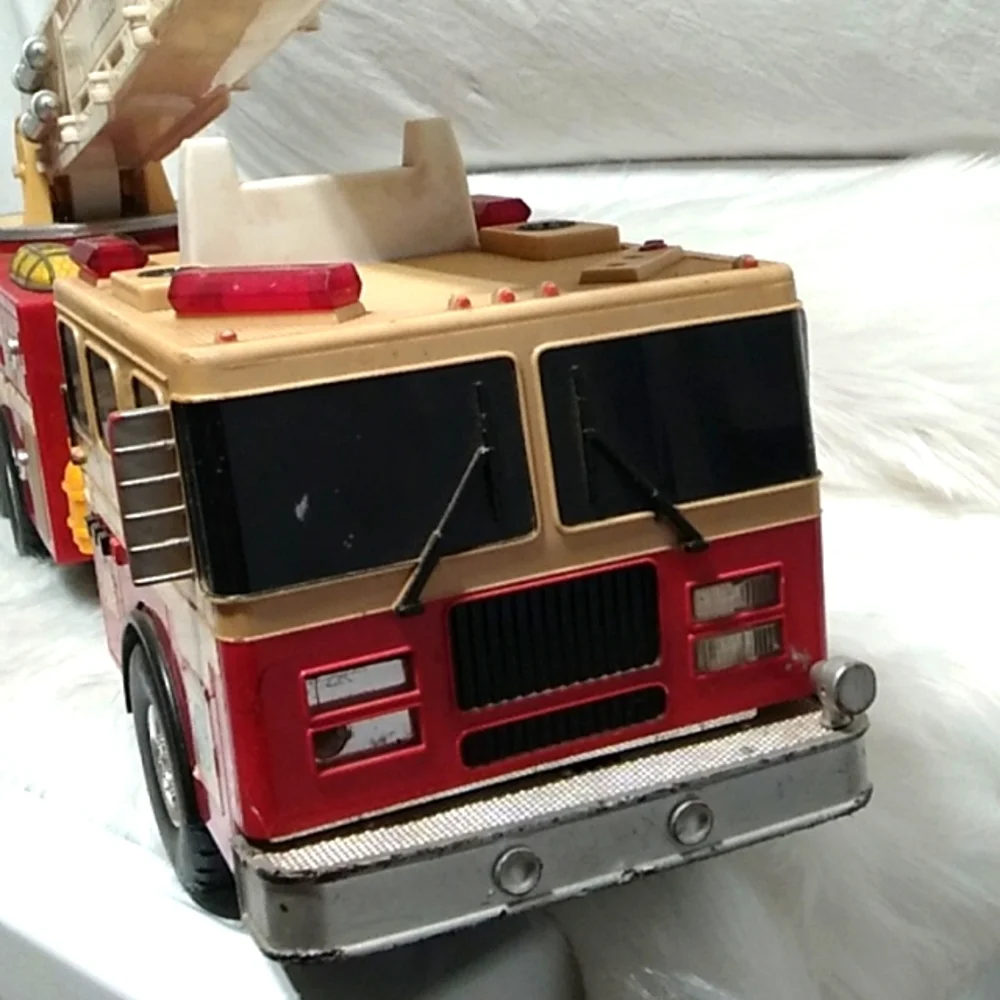 SALE! Vintage XL Tonka Fire Truck 🚒 Couple Flaws That Are Fixable Collectible